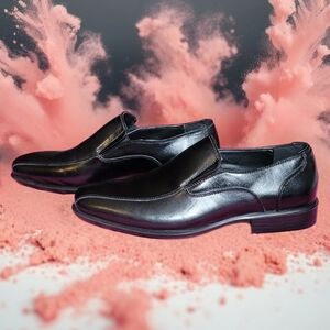 Van Heusen Men's Black Oxfords